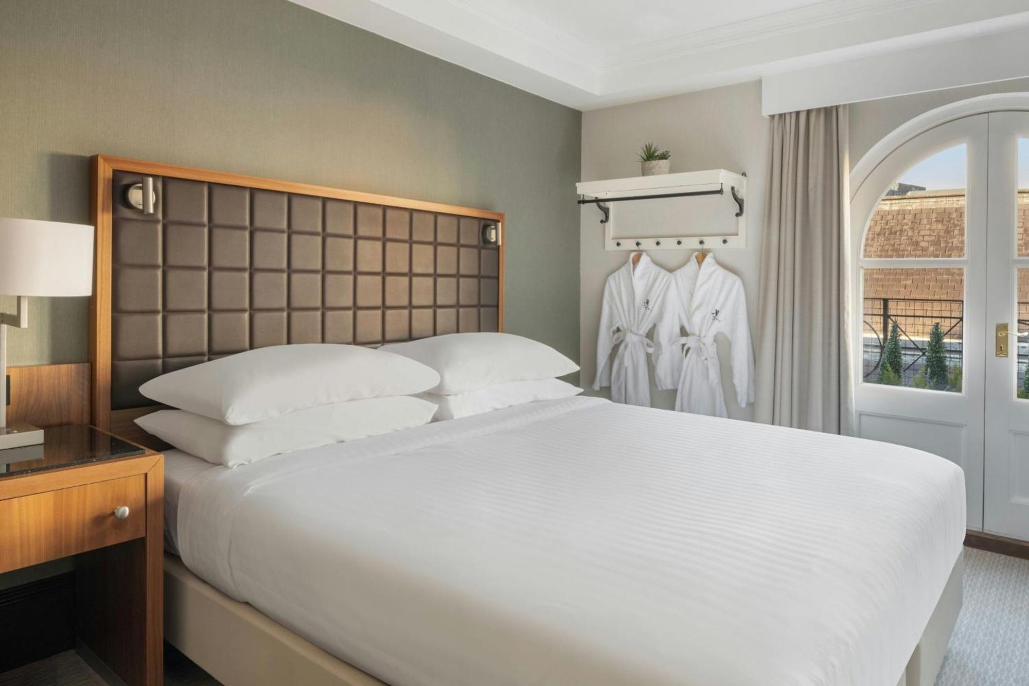 Marriott Hotel 4*